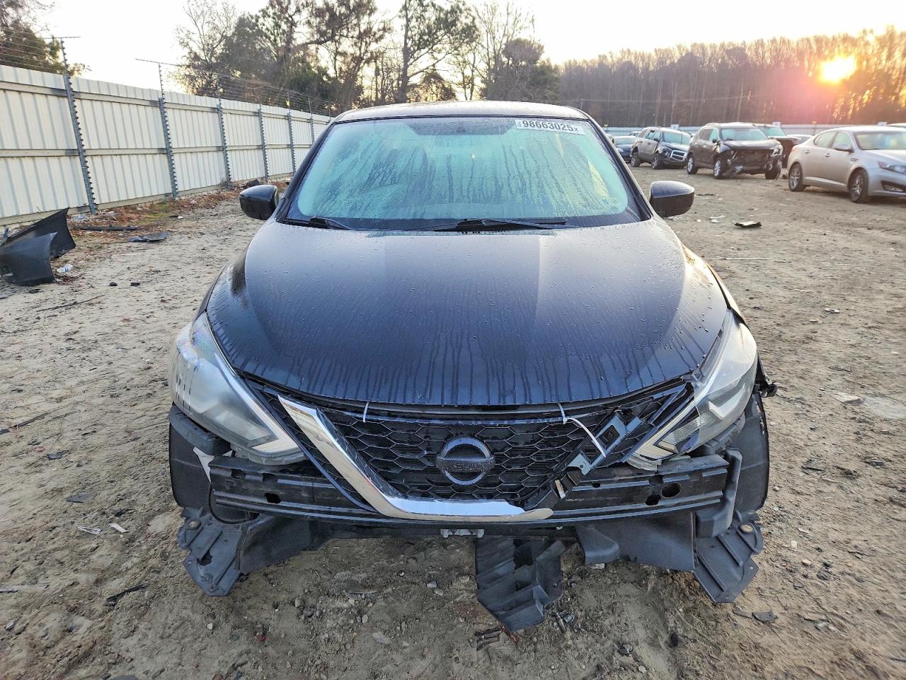 2017 NISSAN SENTRA S photo 5