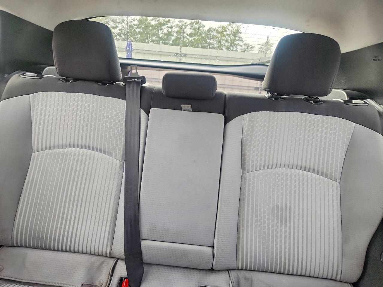 2017 TOYOTA PRIUS TWO photo 10