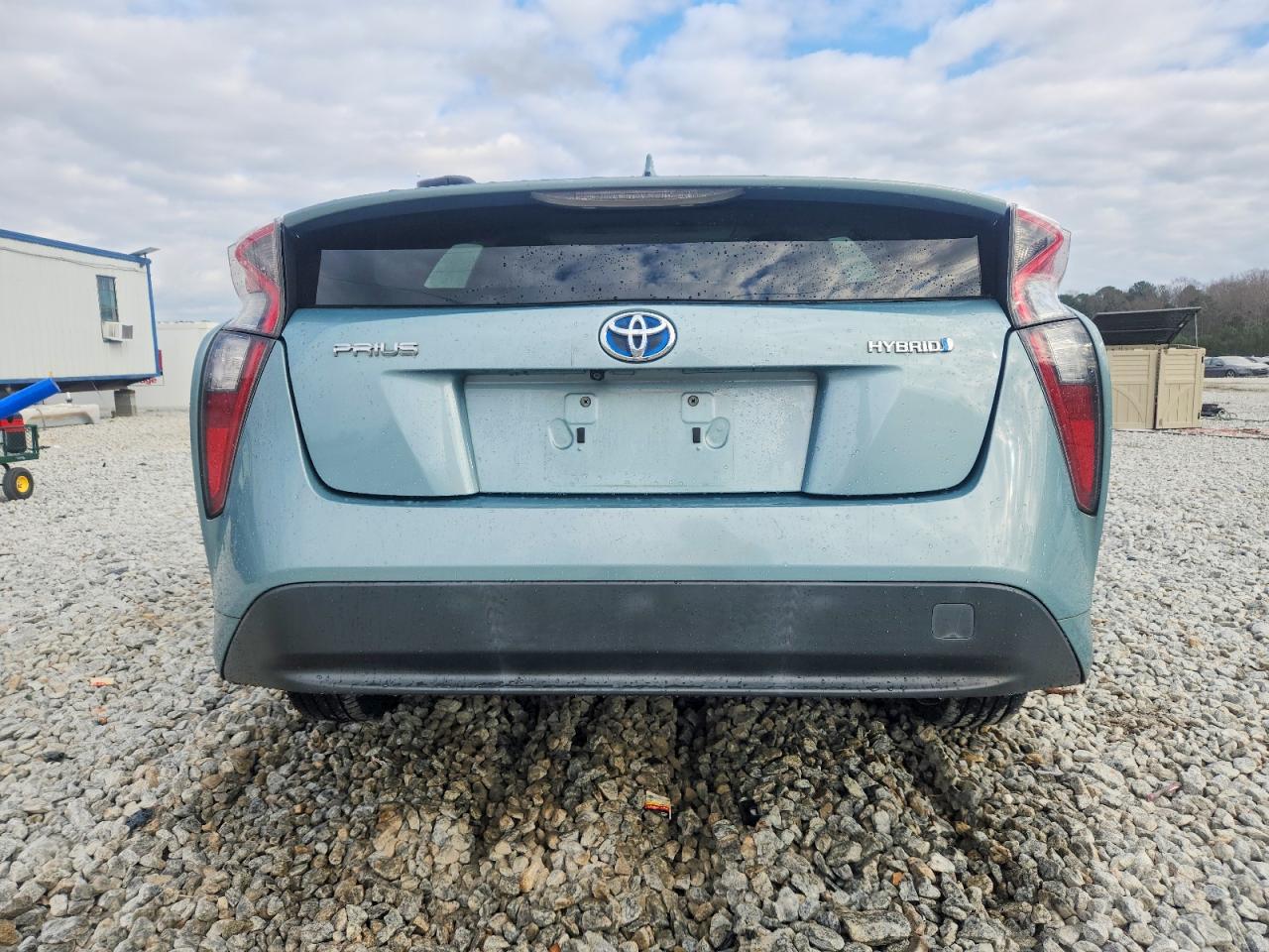 2017 TOYOTA PRIUS TWO photo 6