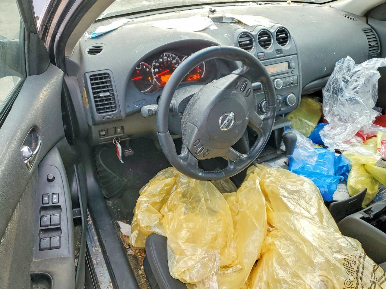 2011 NISSAN ALTIMA BASE photo 8