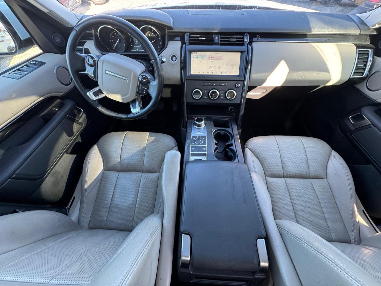2020 LAND ROVER DISCOVERY SE photo 9