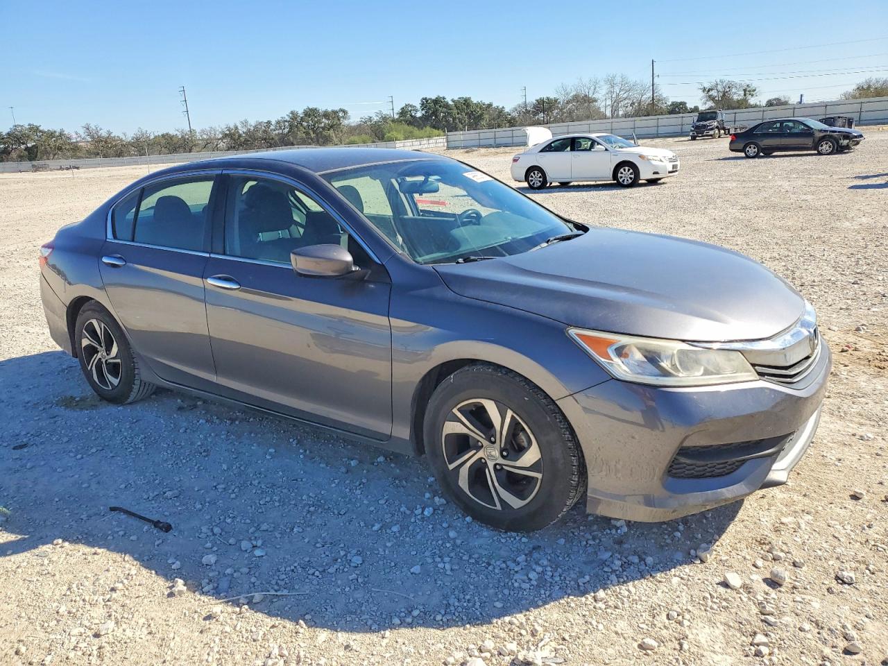 2016 HONDA ACCORD LX photo 4