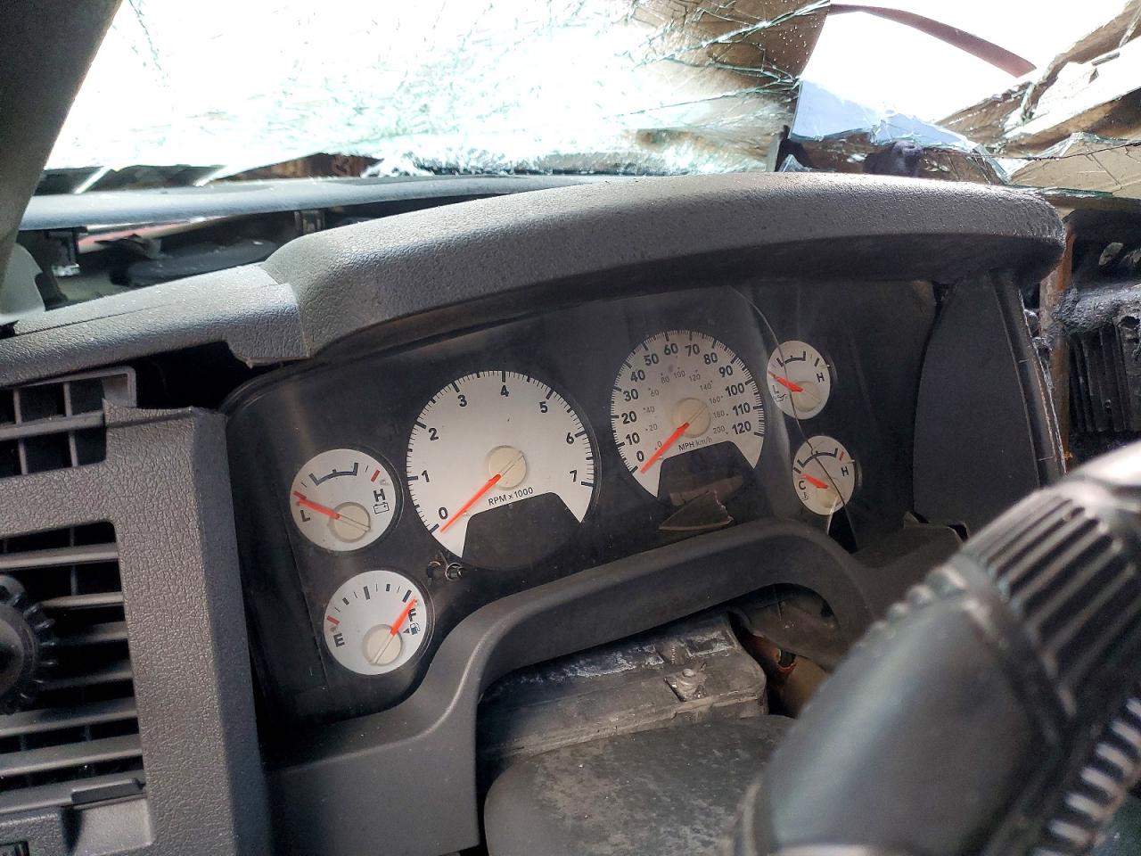 2006 DODGE RAM 1500 ST photo 17