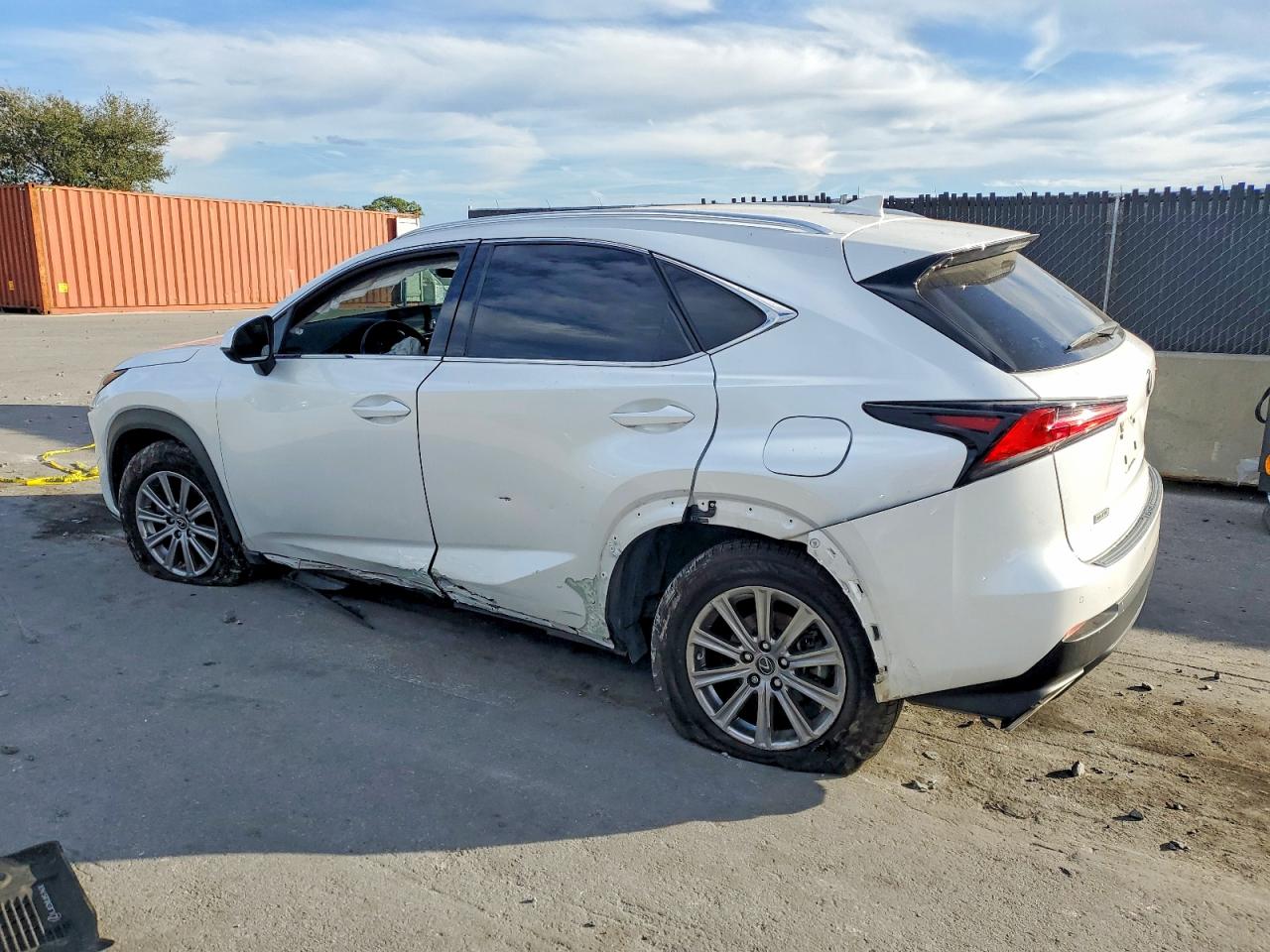 2020 LEXUS NX 300 photo 2
