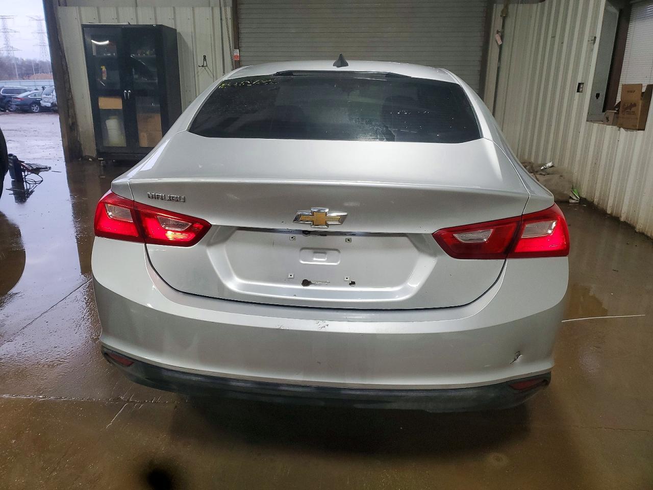 2017 CHEVROLET MALIBU LS photo 6