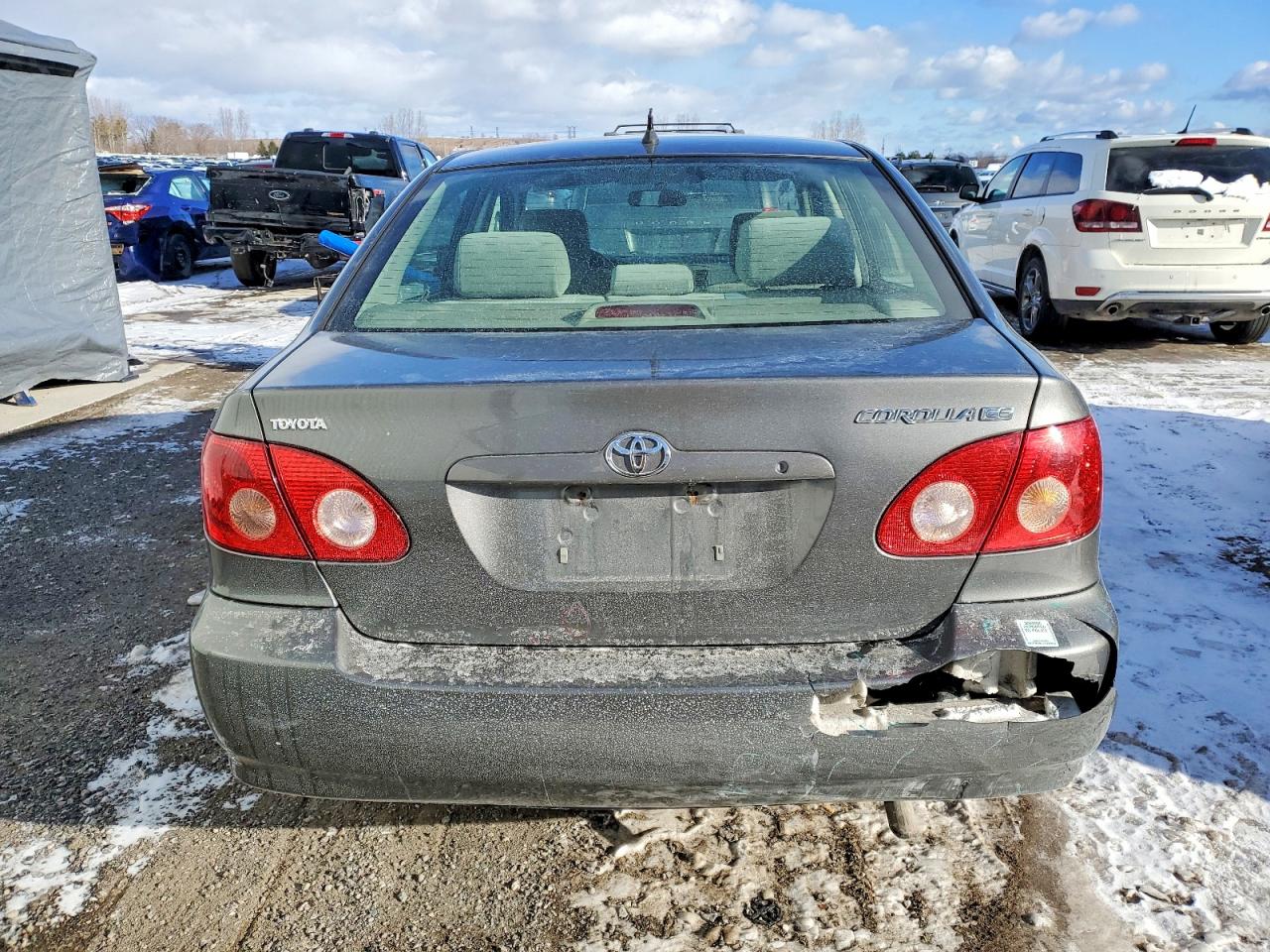 2005 TOYOTA COROLLA CE photo 16