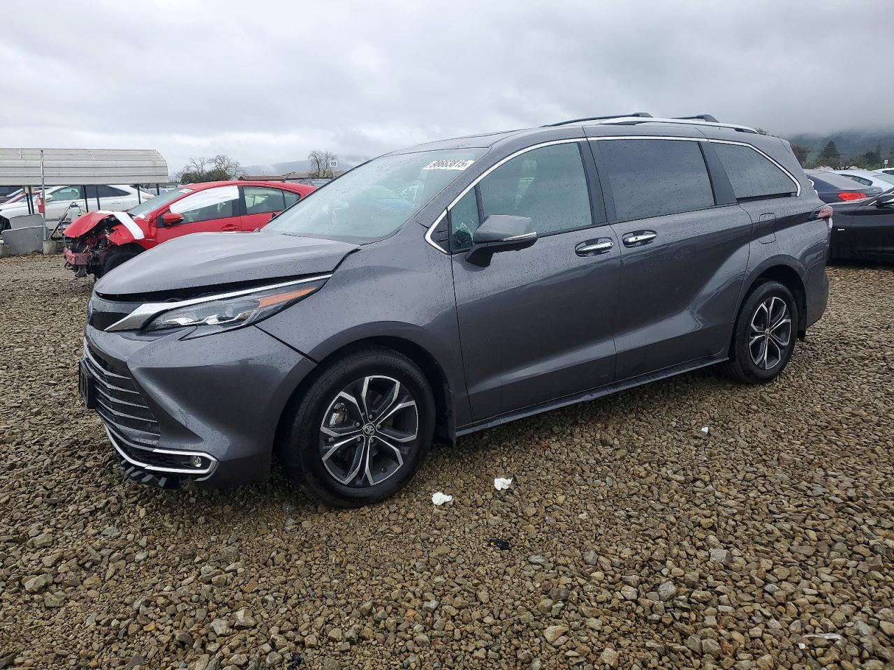 2025 TOYOTA SIENNA