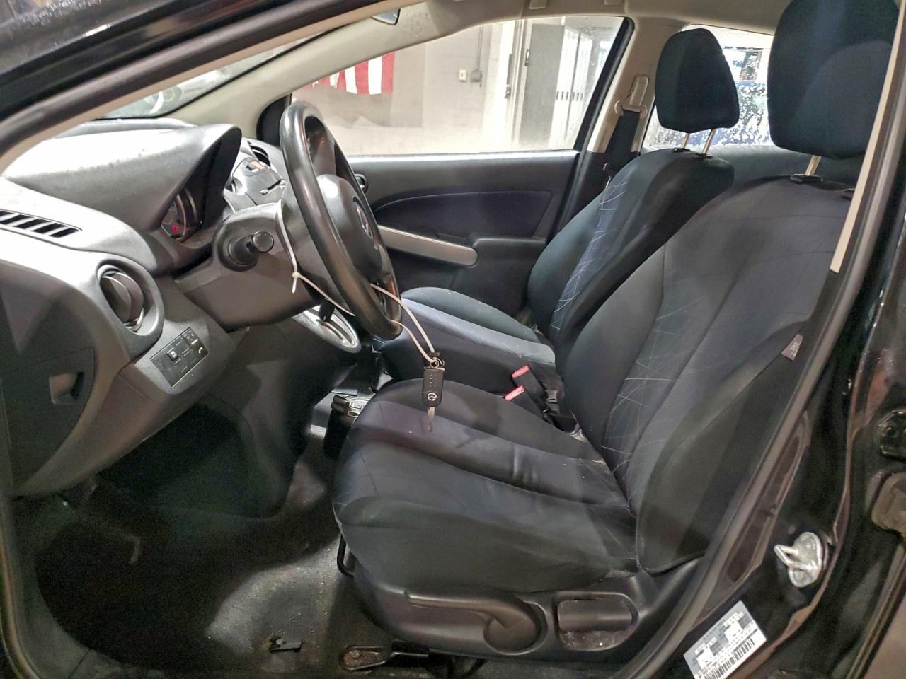 2014 MAZDA MAZDA2 SPORT photo 7