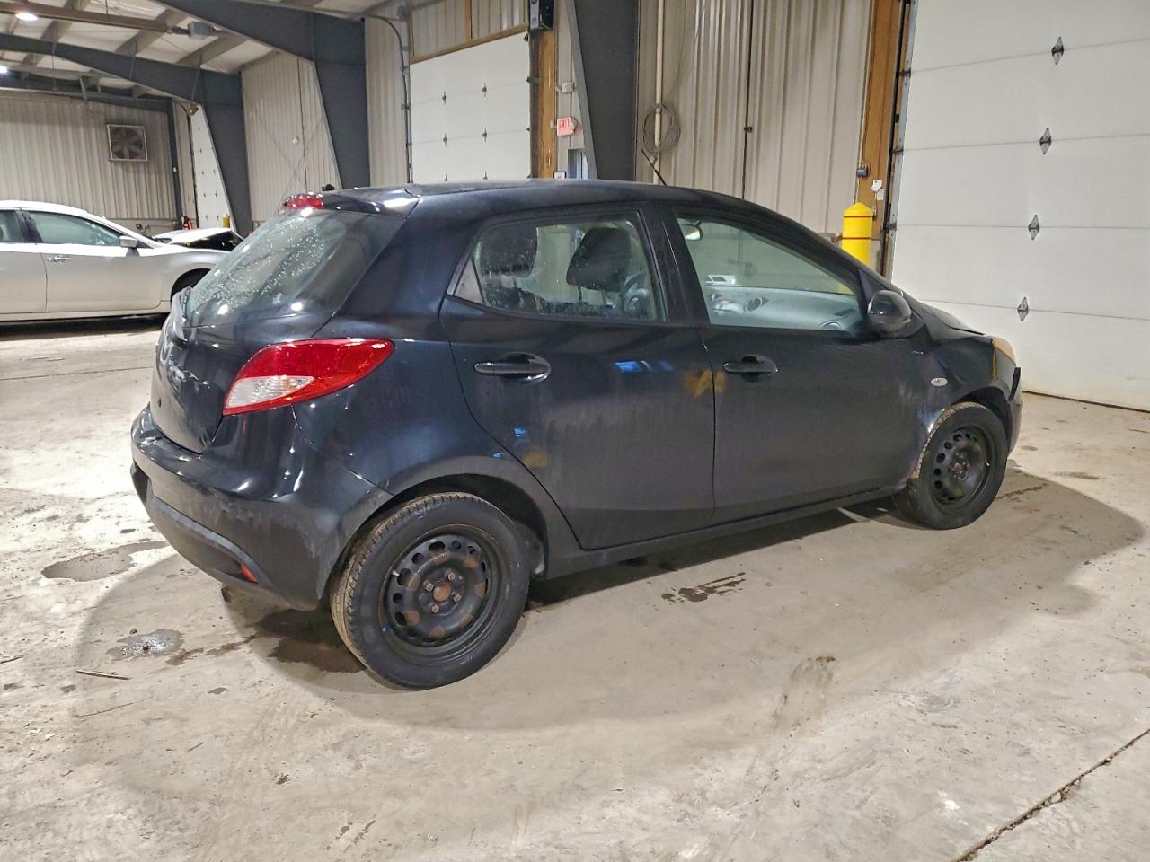 2014 MAZDA MAZDA2 SPORT photo 3