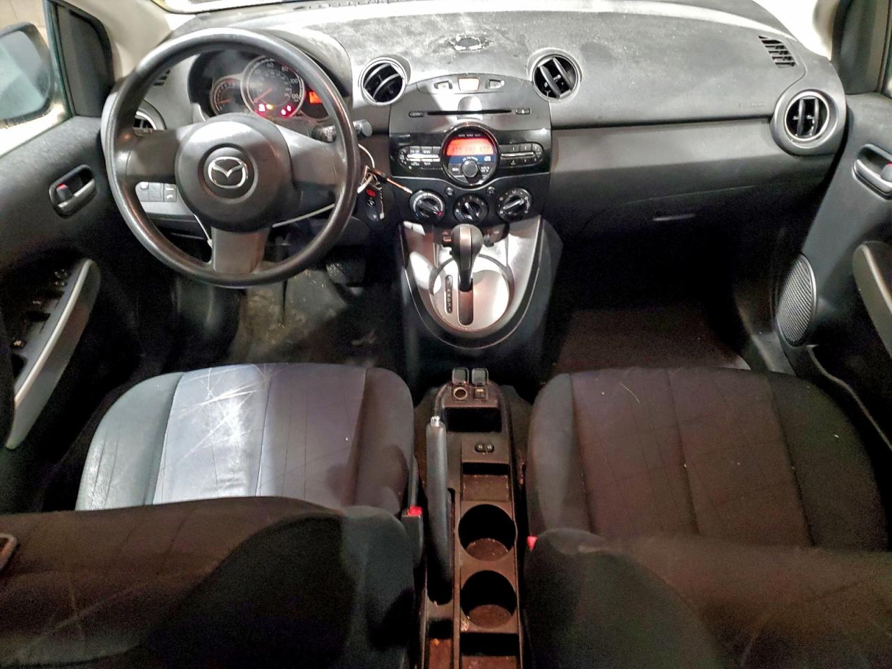 2014 MAZDA MAZDA2 SPORT photo 8