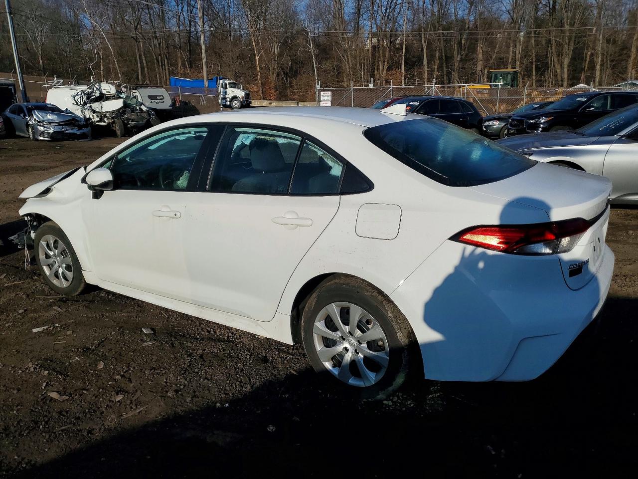 2023 TOYOTA COROLLA LE photo 2