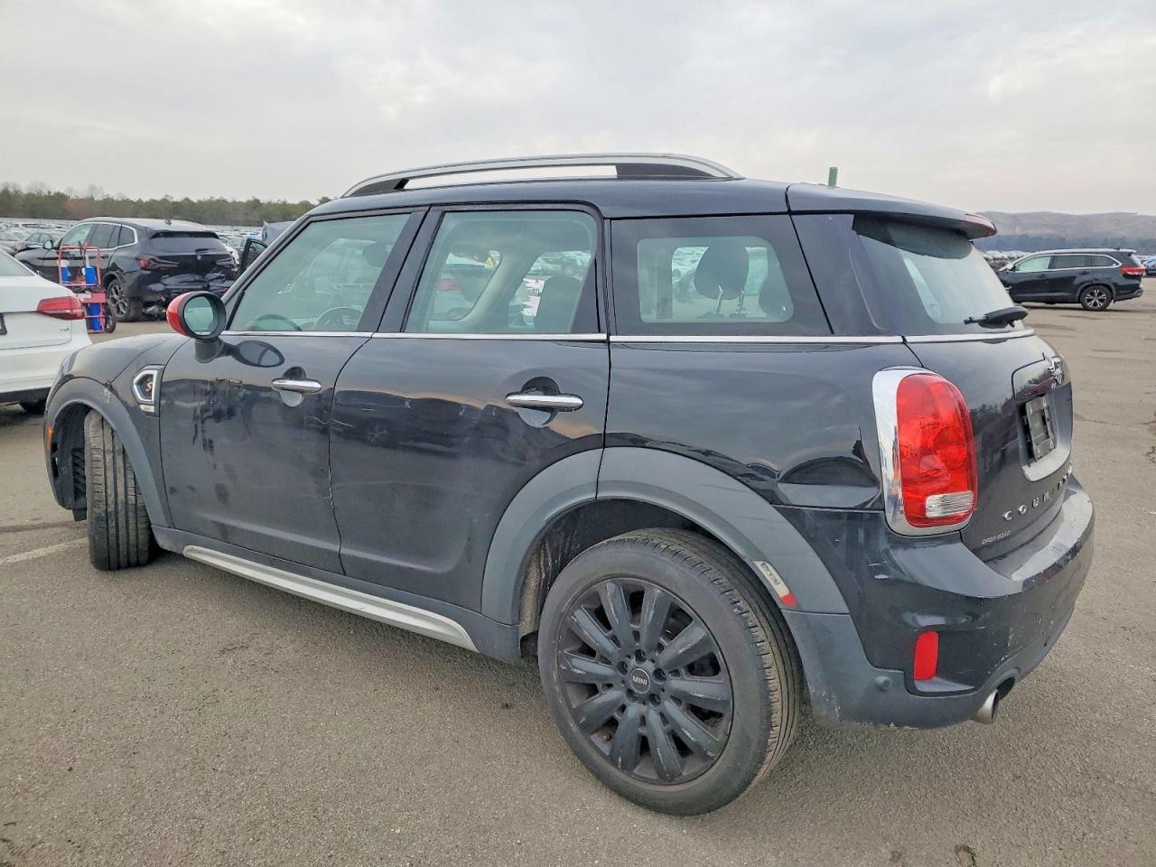 2019 MINI COOPER S COUNTRYMAN ALL4 photo 2