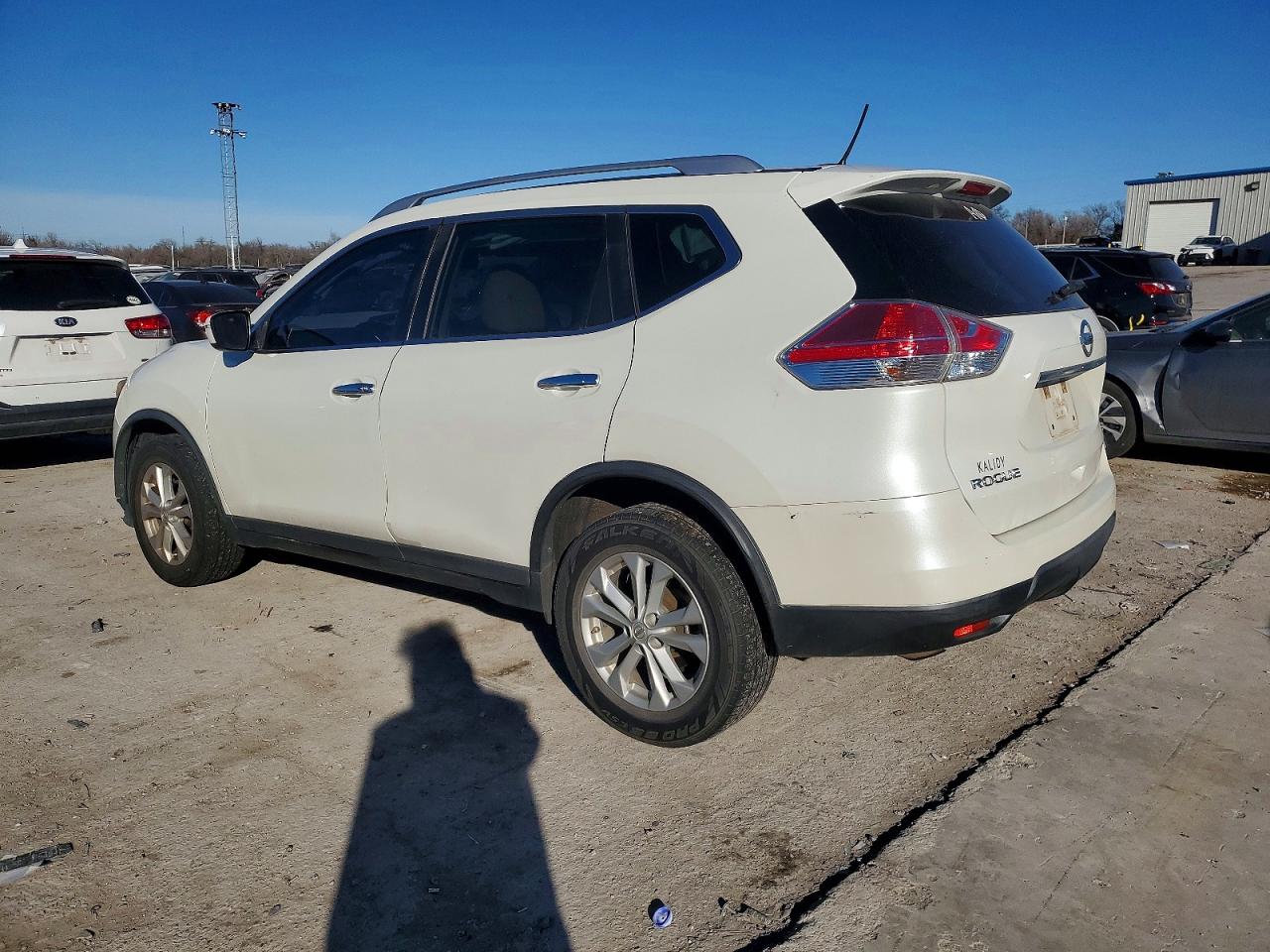 2016 NISSAN ROGUE S photo 2