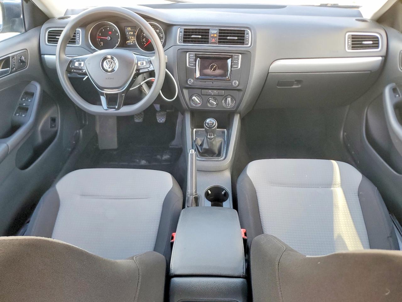 2017 VOLKSWAGEN JETTA S photo 8