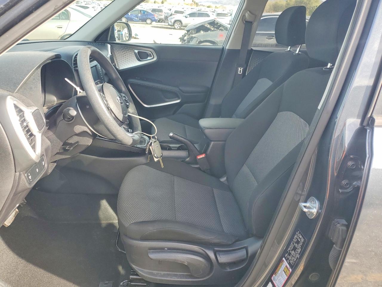 2020 KIA SOUL LX photo 7