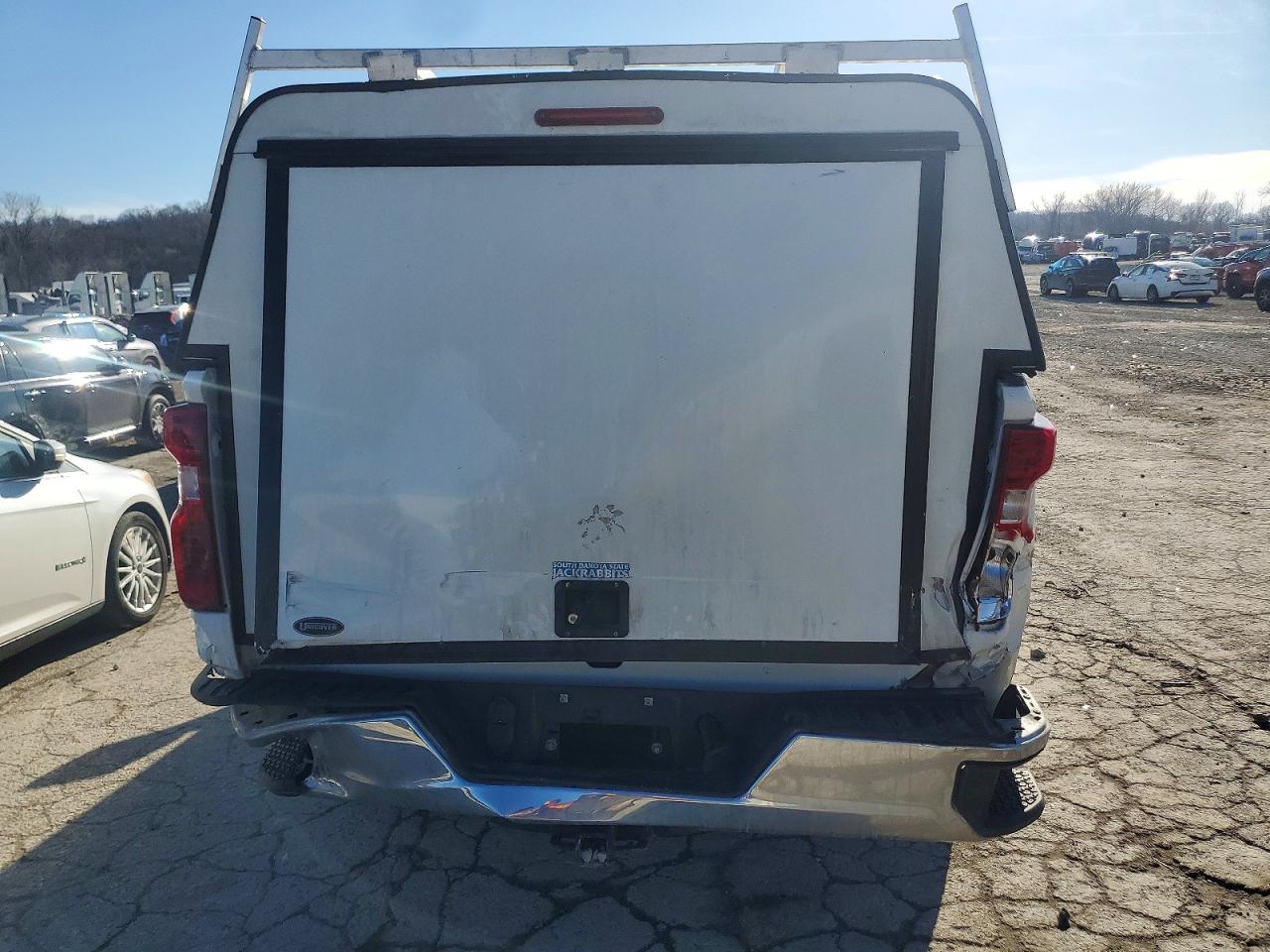 2021 CHEVROLET SILVERADO C1500 photo 6