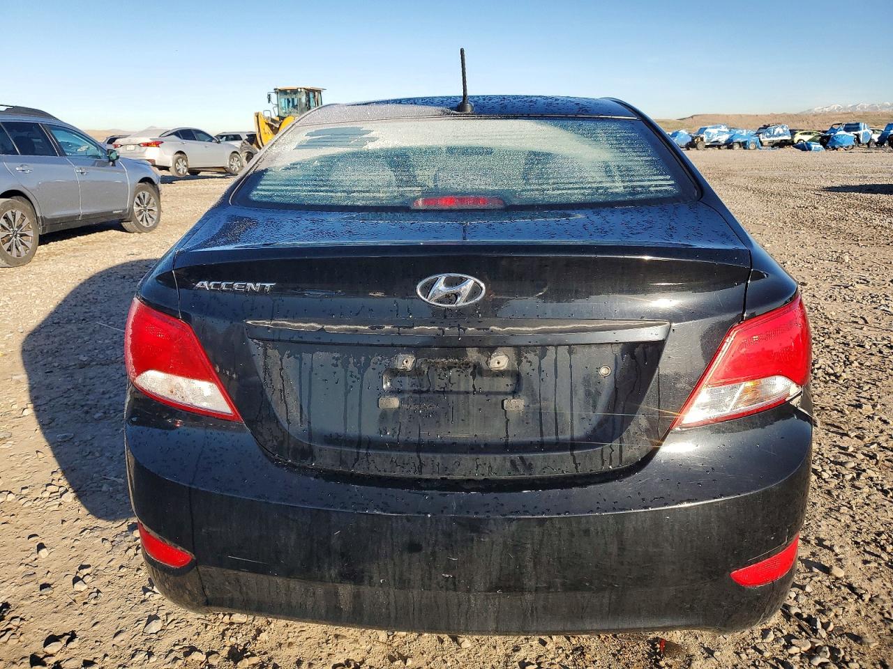 2016 HYUNDAI ACCENT SE photo 6
