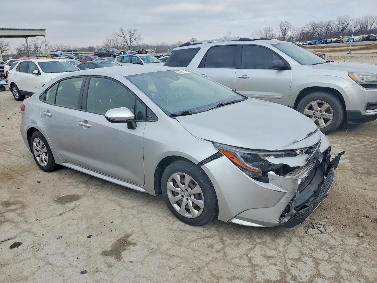 2021 TOYOTA COROLLA LE photo 4