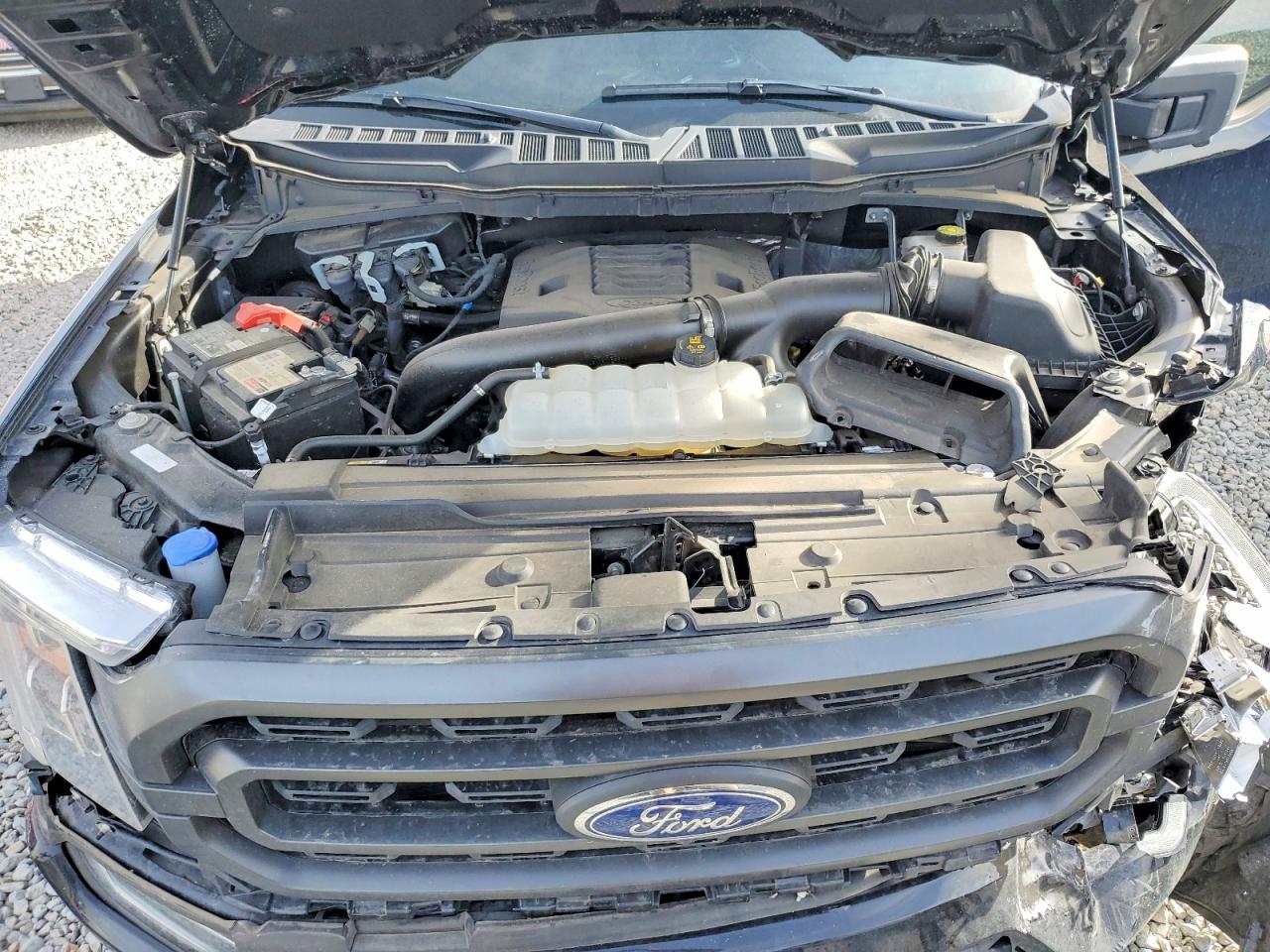 2023 FORD F150 SUPERCREW photo 11