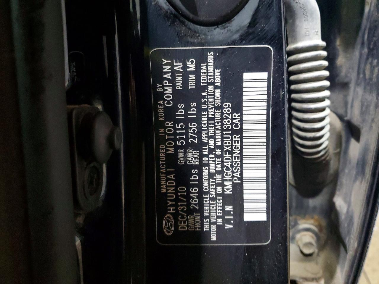 2011 HYUNDAI GENESIS 4.6L photo 12