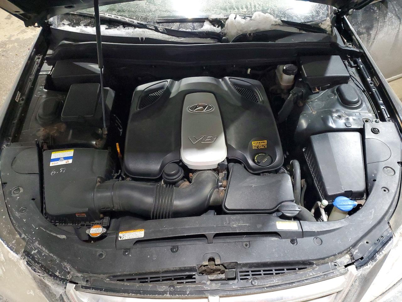 2011 HYUNDAI GENESIS 4.6L photo 11