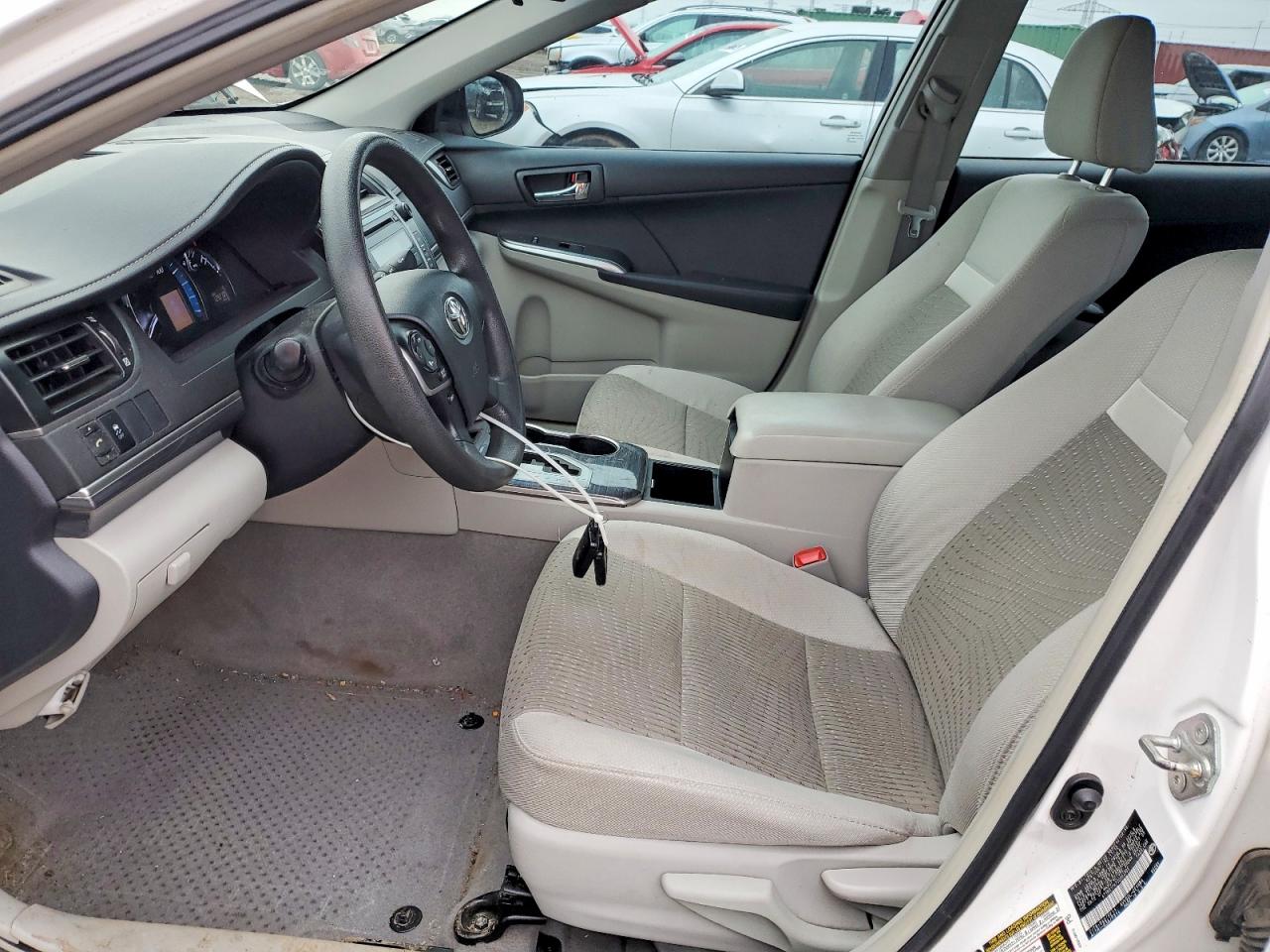 2012 TOYOTA CAMRY HYBRID photo 7