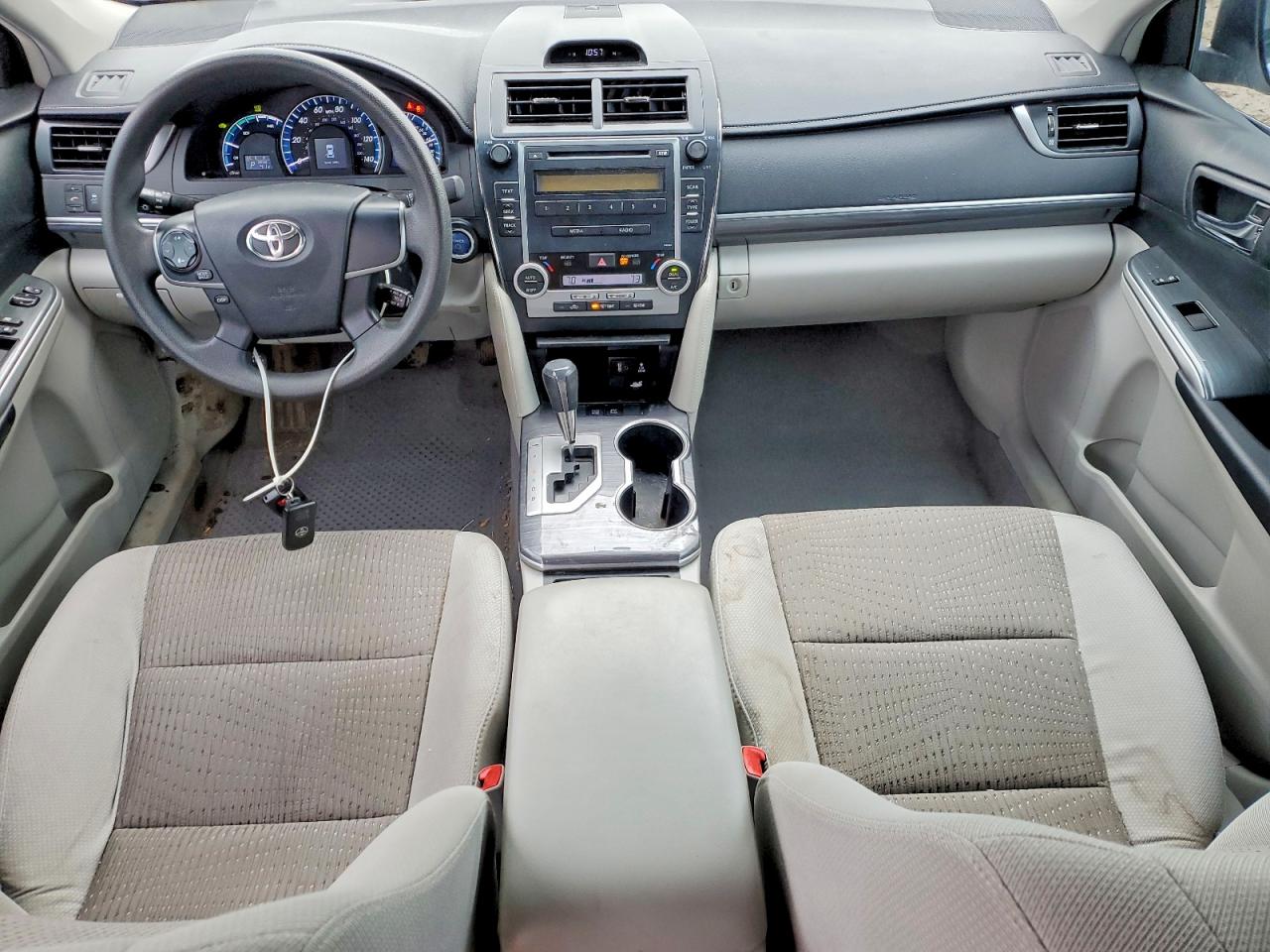 2012 TOYOTA CAMRY HYBRID photo 8