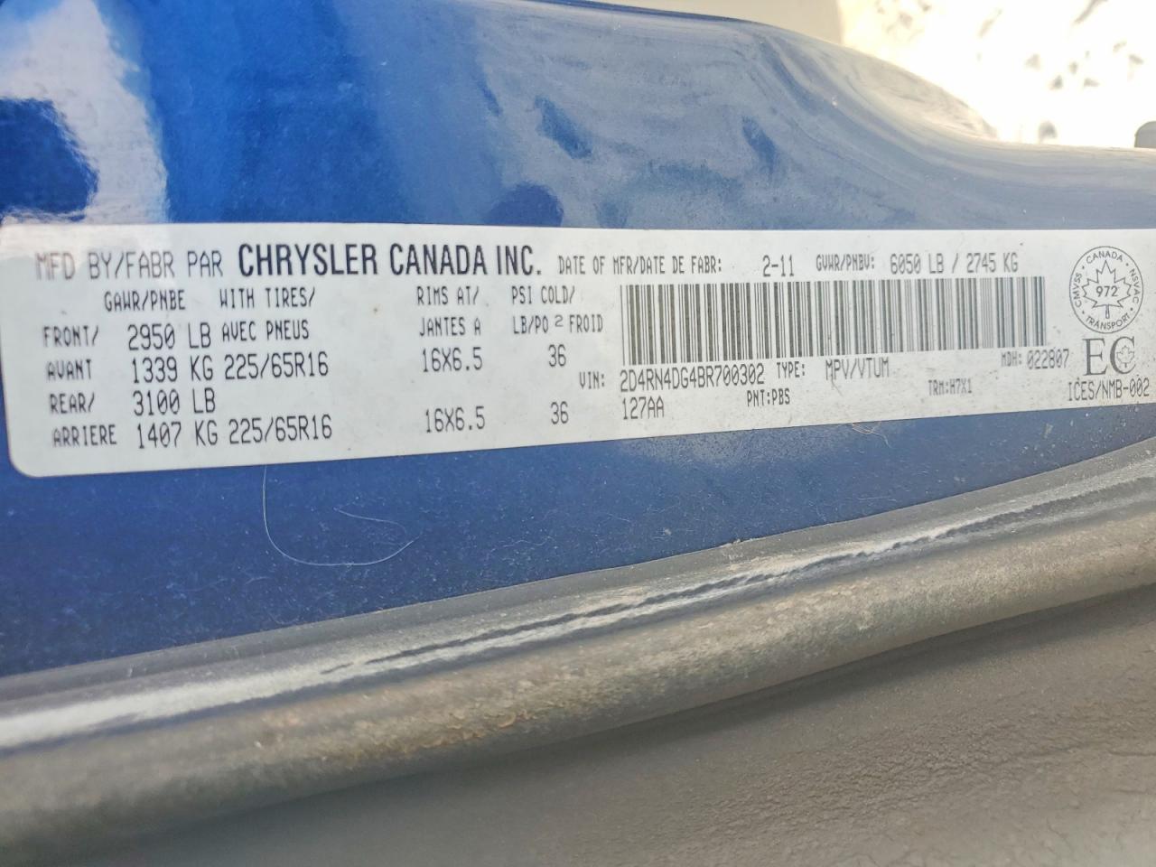 2011 DODGE GRAND CARAVAN EXPRESS photo 13