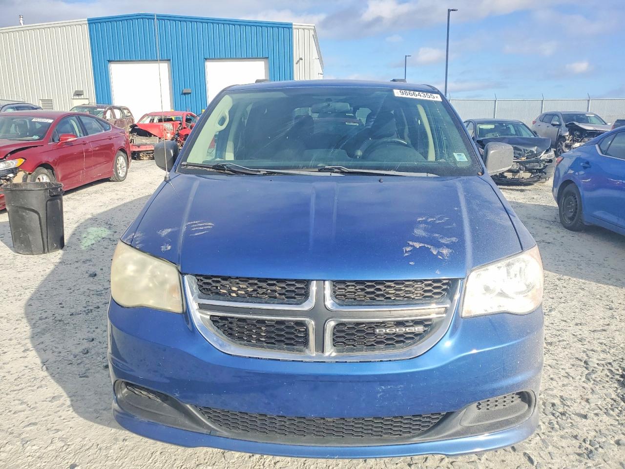 2011 DODGE GRAND CARAVAN EXPRESS photo 5