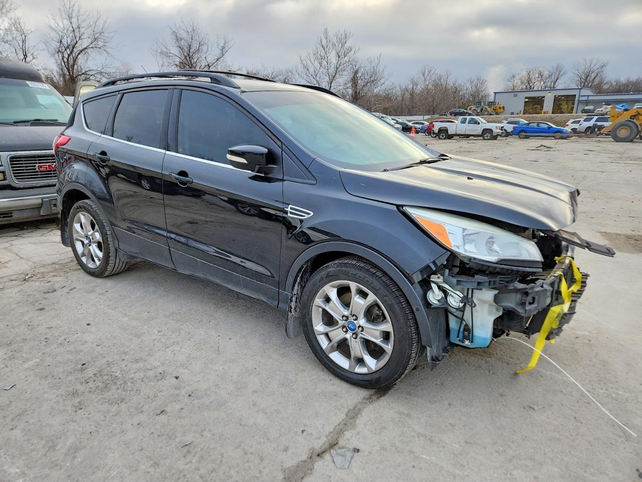 2013 FORD ESCAPE SEL photo 4