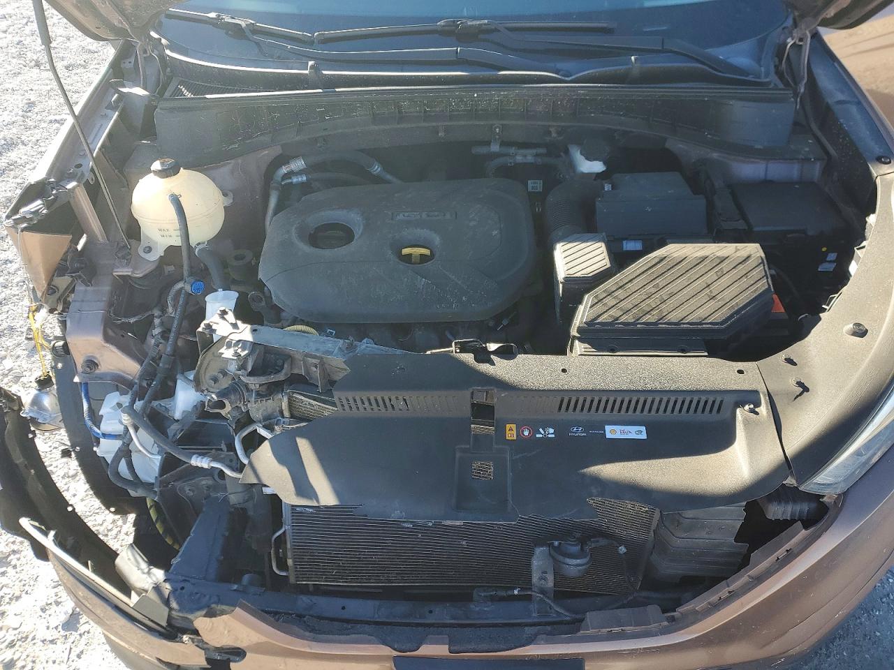 2016 HYUNDAI TUCSON SE photo 12