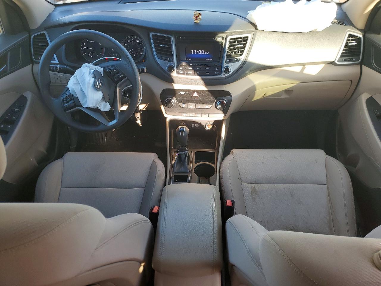 2016 HYUNDAI TUCSON SE photo 8