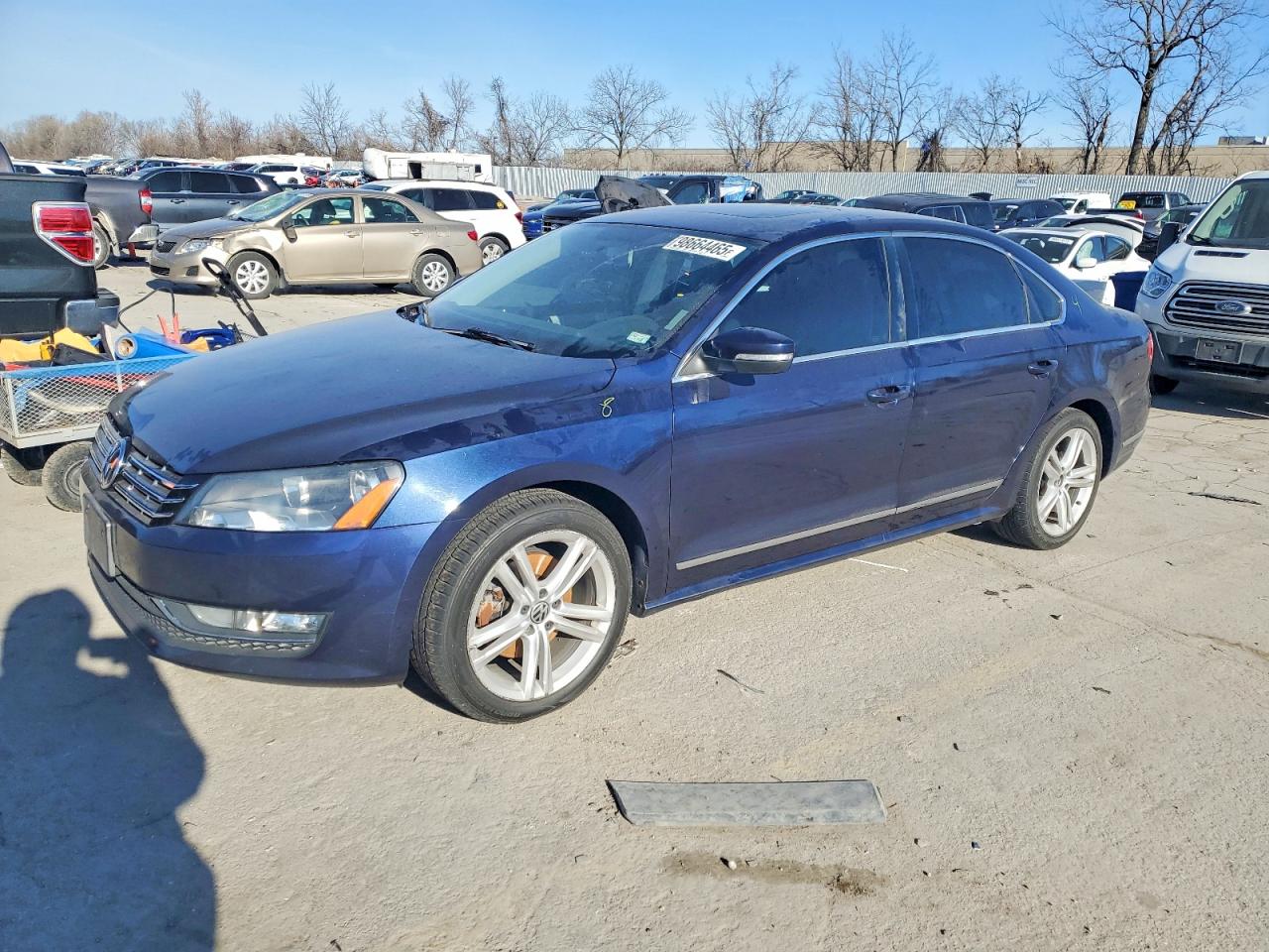 2012 VOLKSWAGEN PASSAT