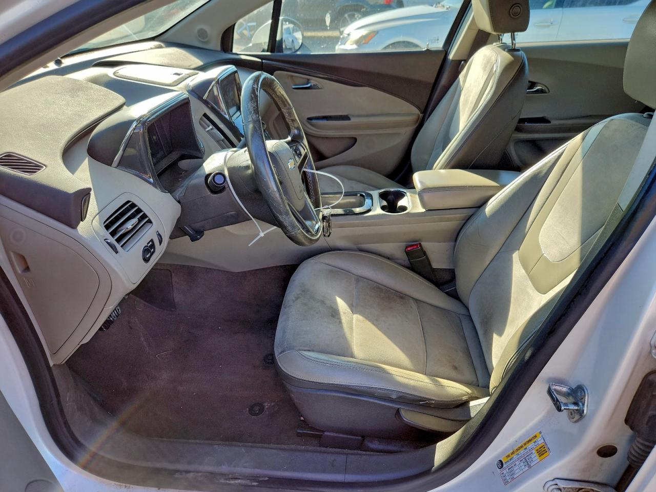 2013 CHEVROLET VOLT photo 7
