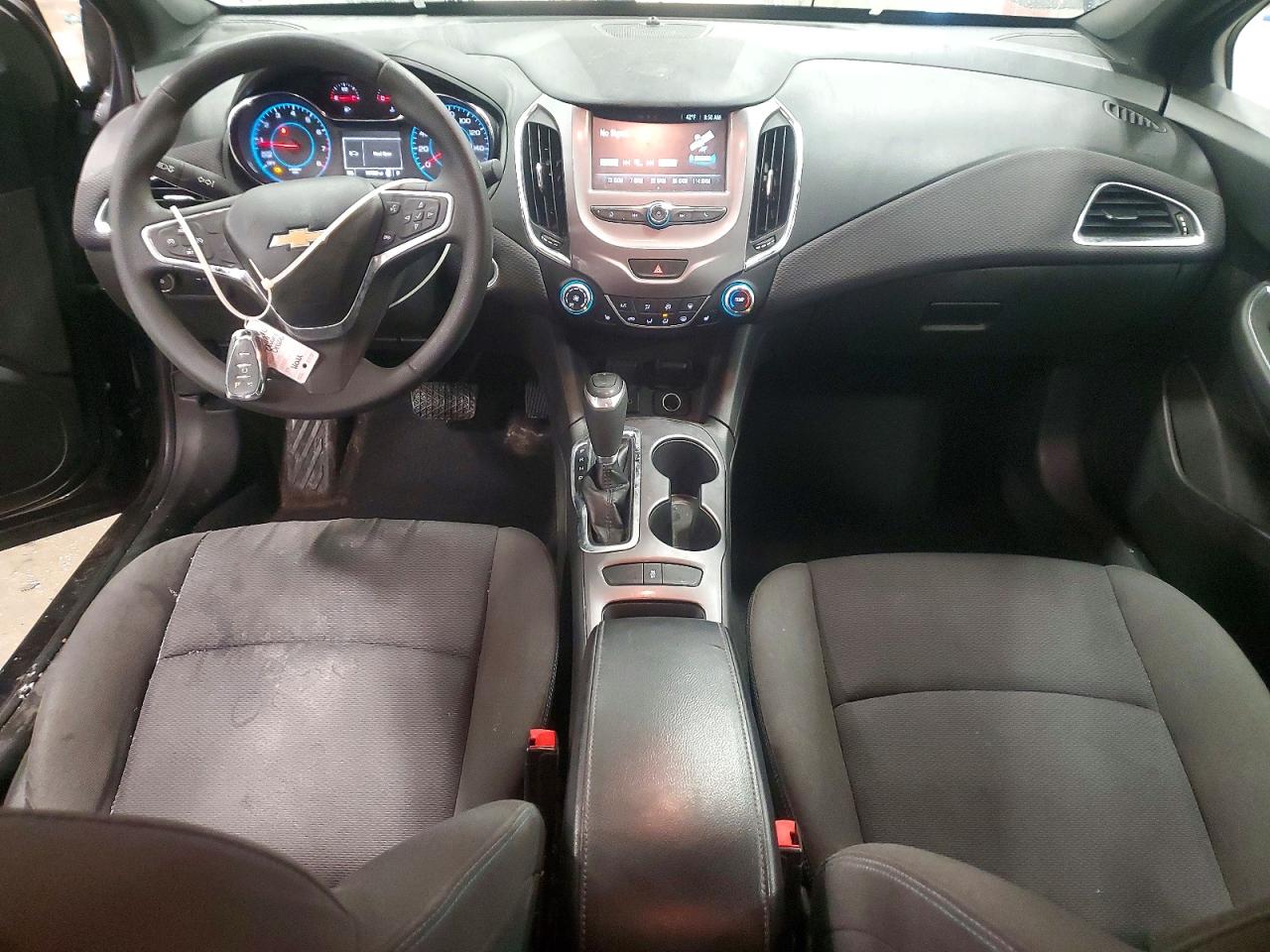 2016 CHEVROLET CRUZE LT photo 8