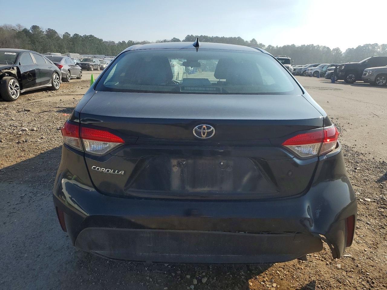 2020 TOYOTA COROLLA L photo 6