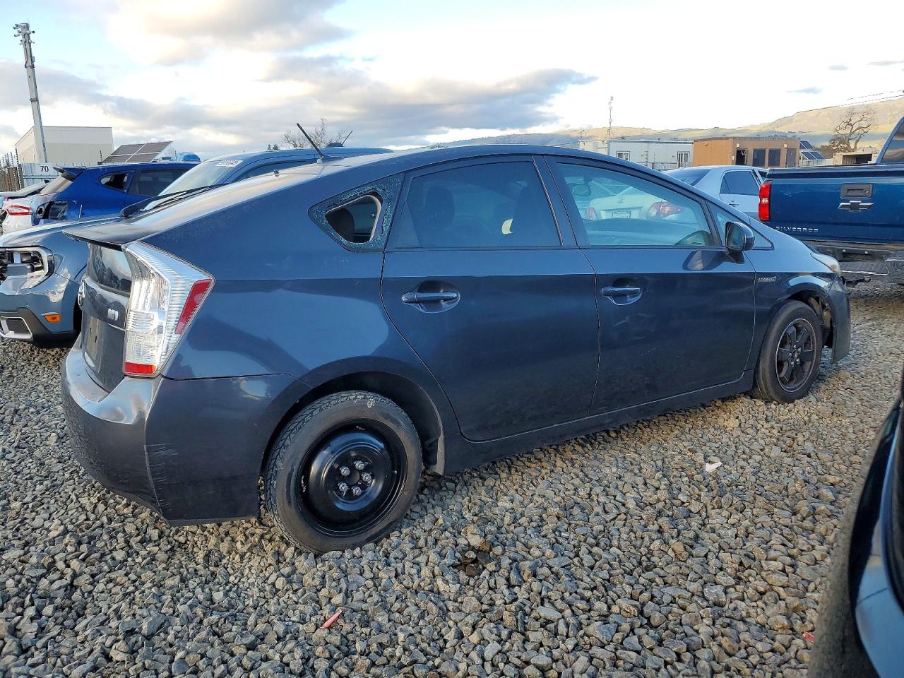 2011 TOYOTA PRIUS photo 3