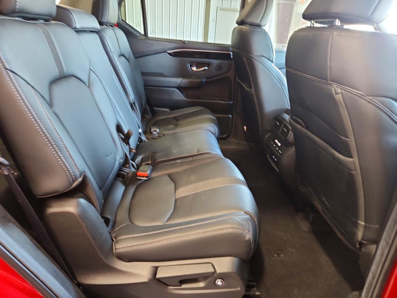 2025 HONDA PILOT TOURING photo 11