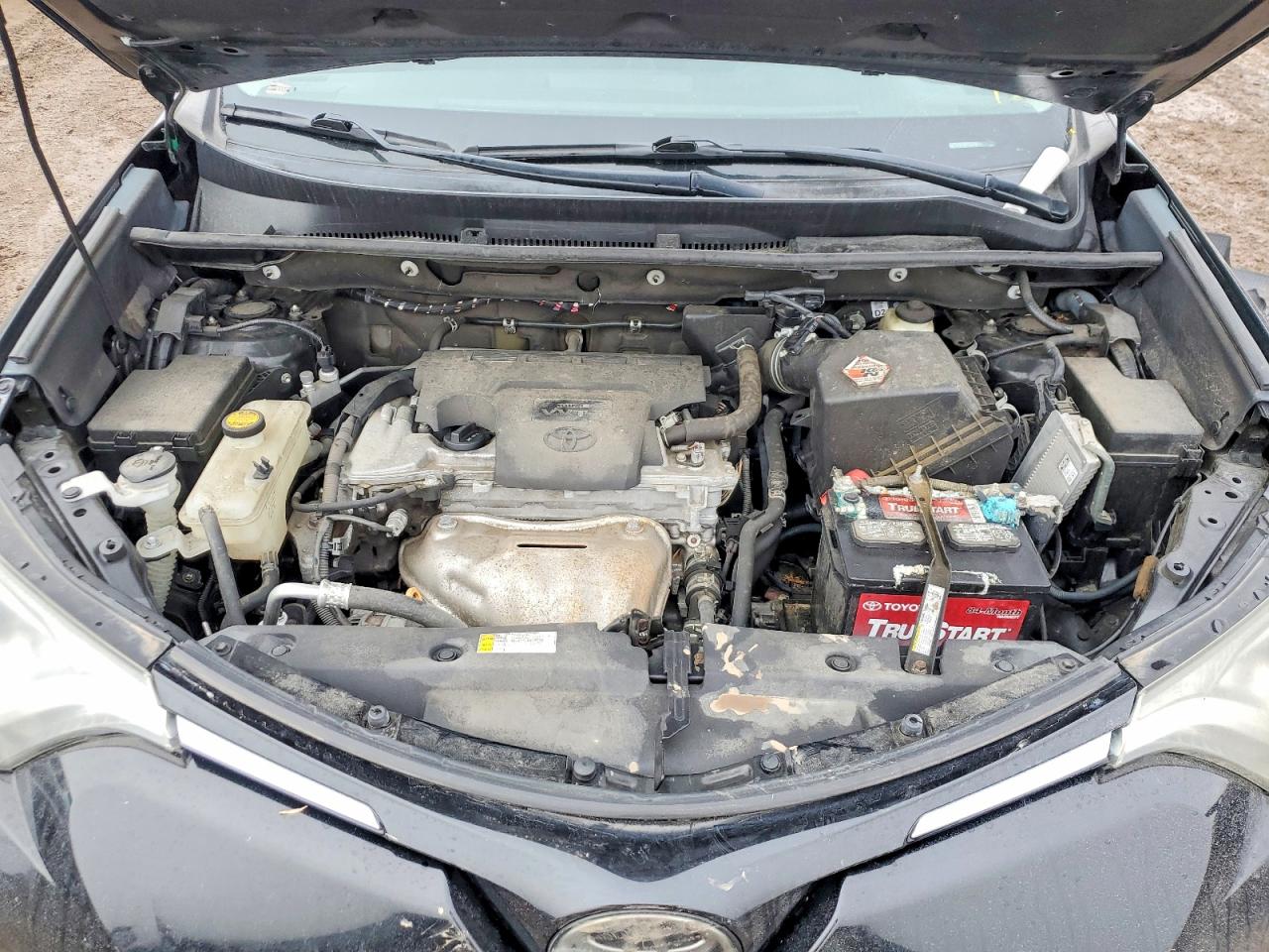 2018 TOYOTA RAV4 XLE photo 11