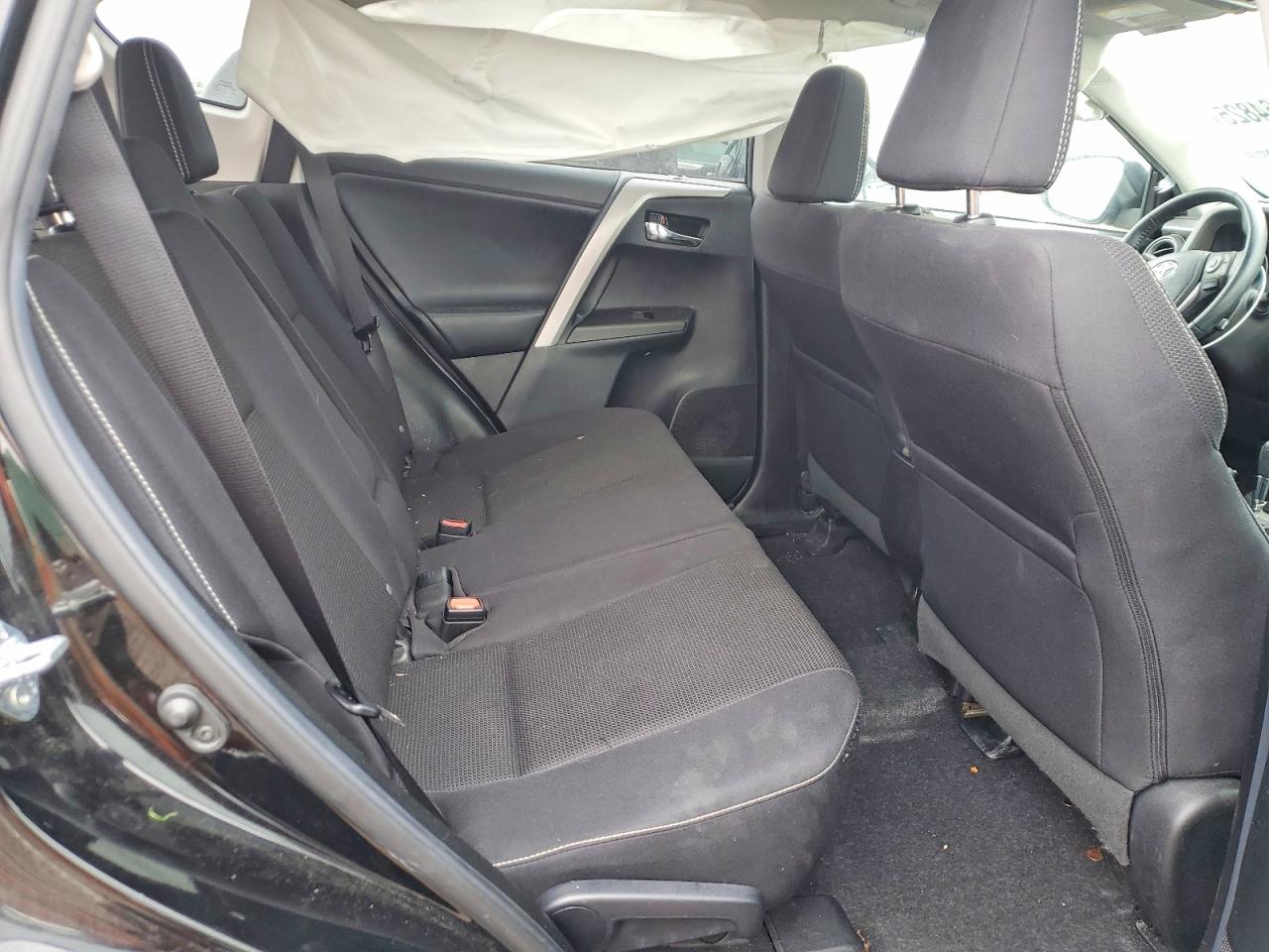 2018 TOYOTA RAV4 XLE photo 10