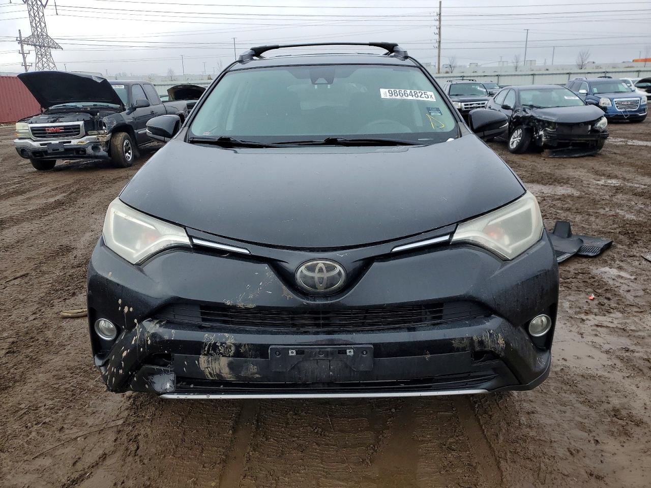 2018 TOYOTA RAV4 XLE photo 5
