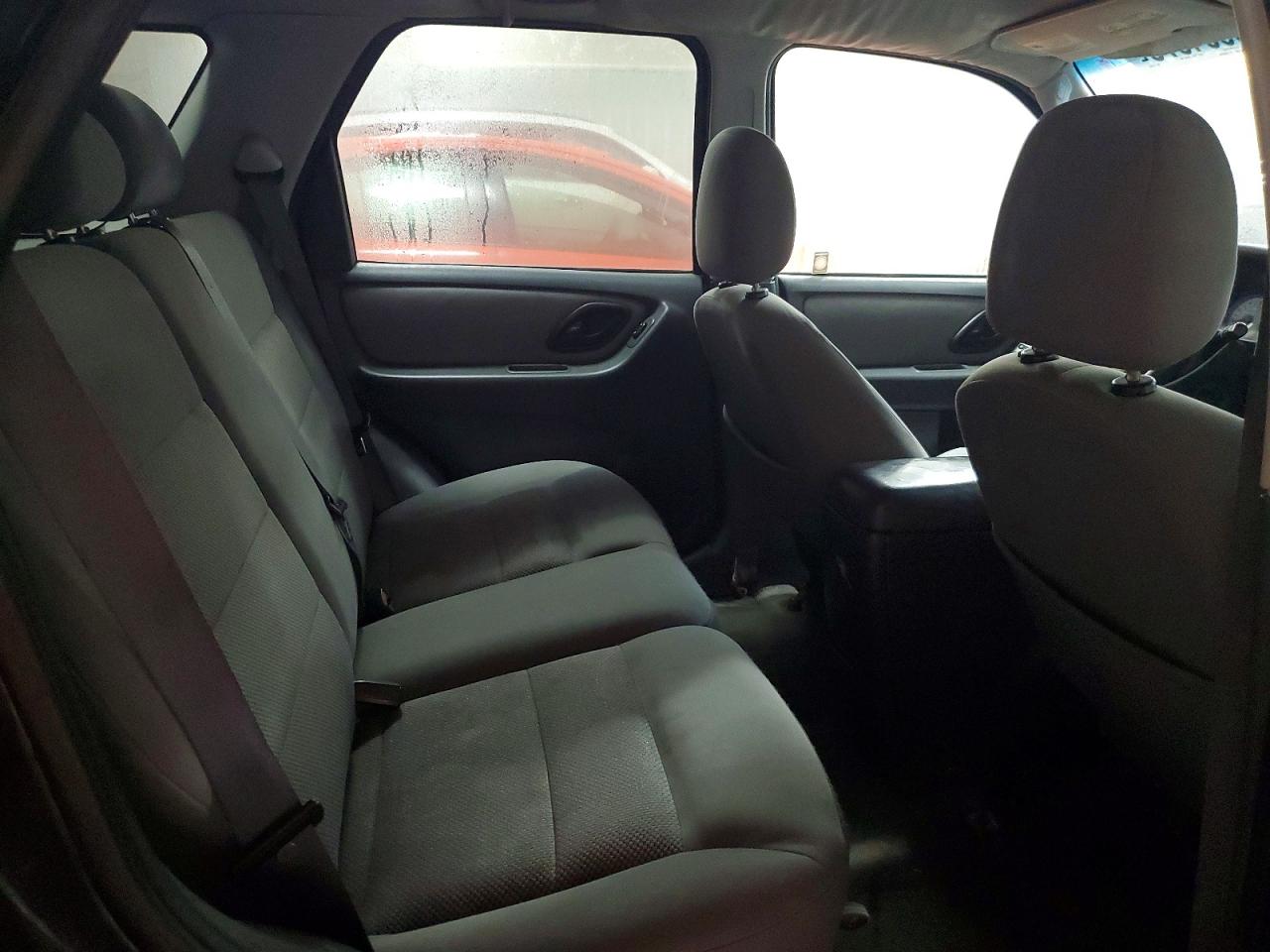 2006 FORD ESCAPE XLT photo 10