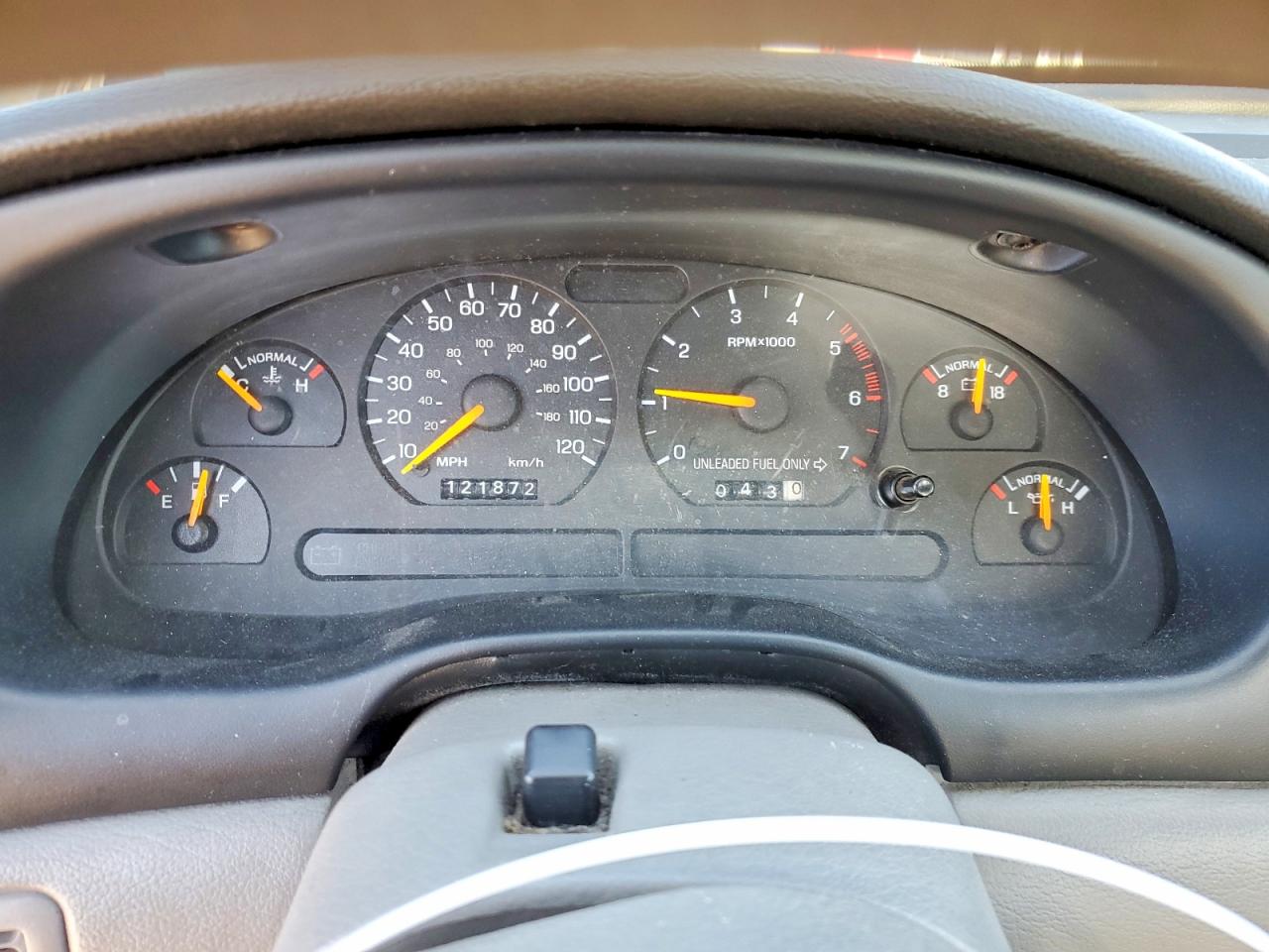 1996 FORD MUSTANG photo 9