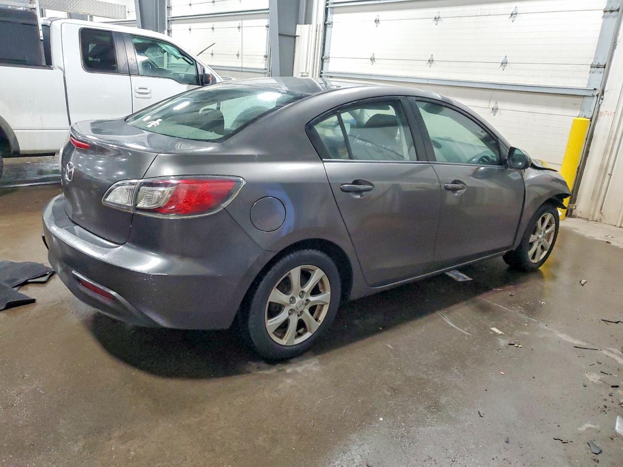 2010 MAZDA 3 I photo 3