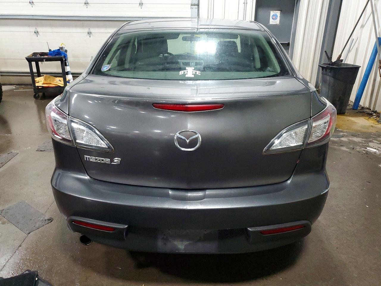 2010 MAZDA 3 I photo 6