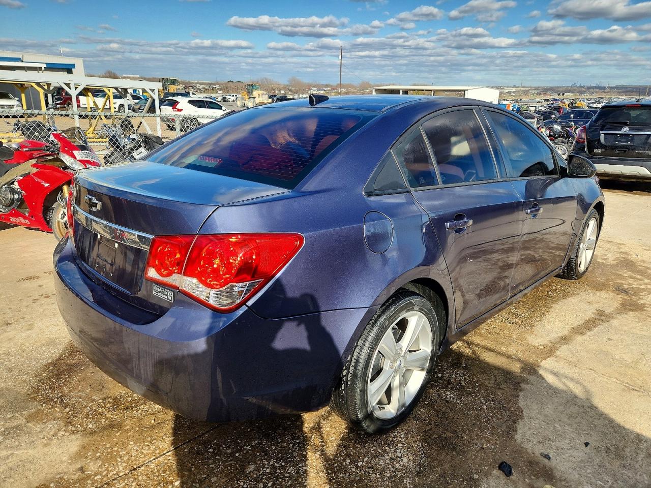 2014 CHEVROLET CRUZE LS photo 3
