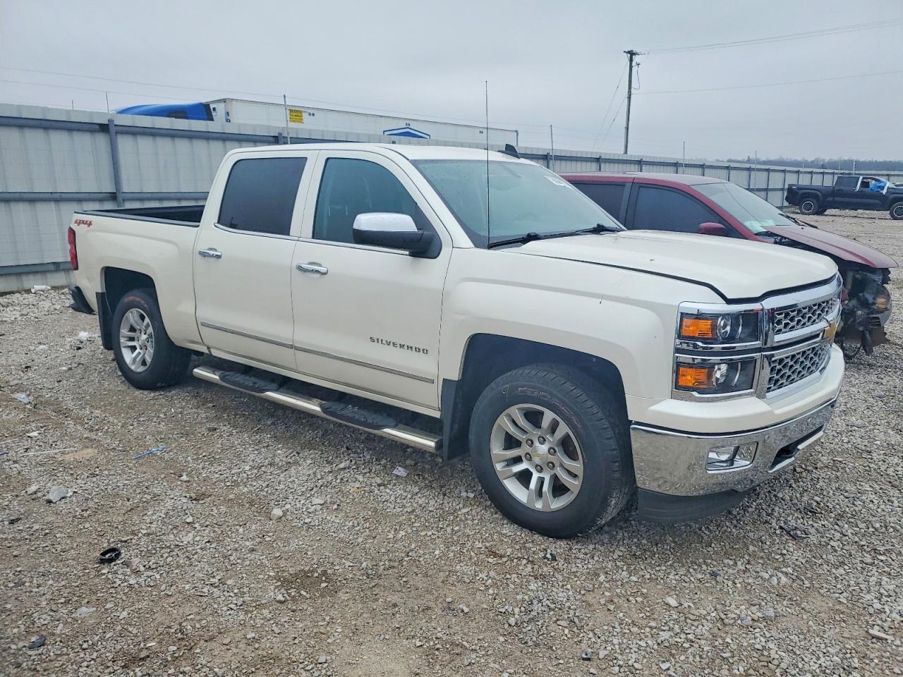 2015 CHEVROLET SILVERADO K1500 LTZ photo 4