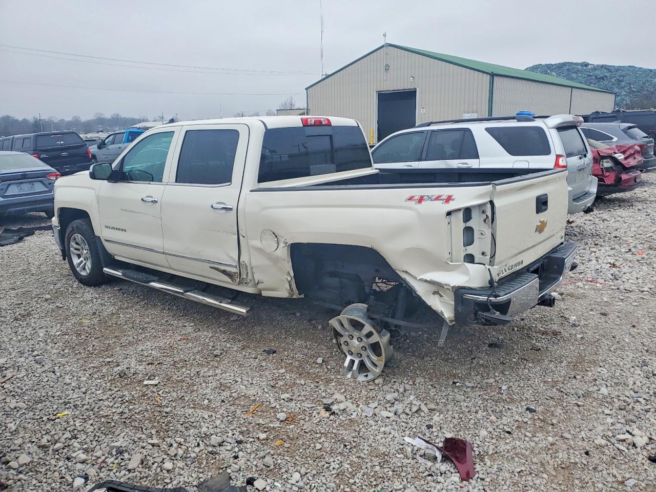 2015 CHEVROLET SILVERADO K1500 LTZ photo 2