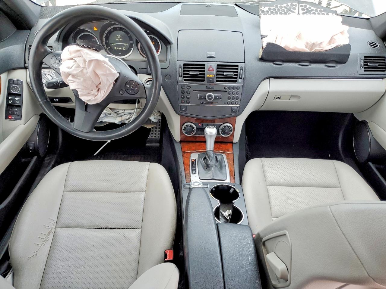 2010 MERCEDES-BENZ C 300 photo 8