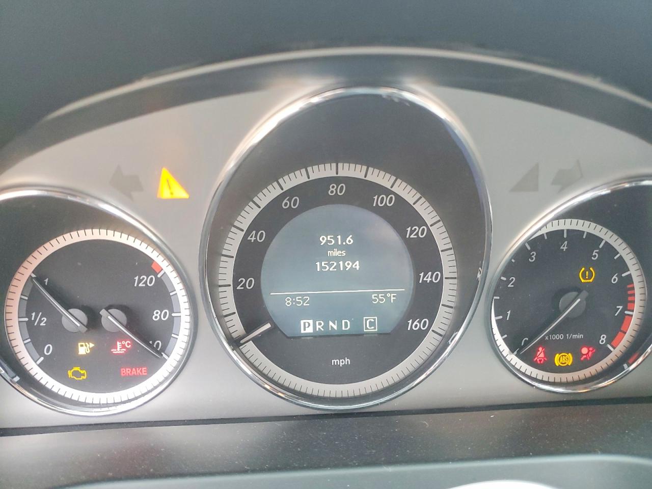 2010 MERCEDES-BENZ C 300 photo 9
